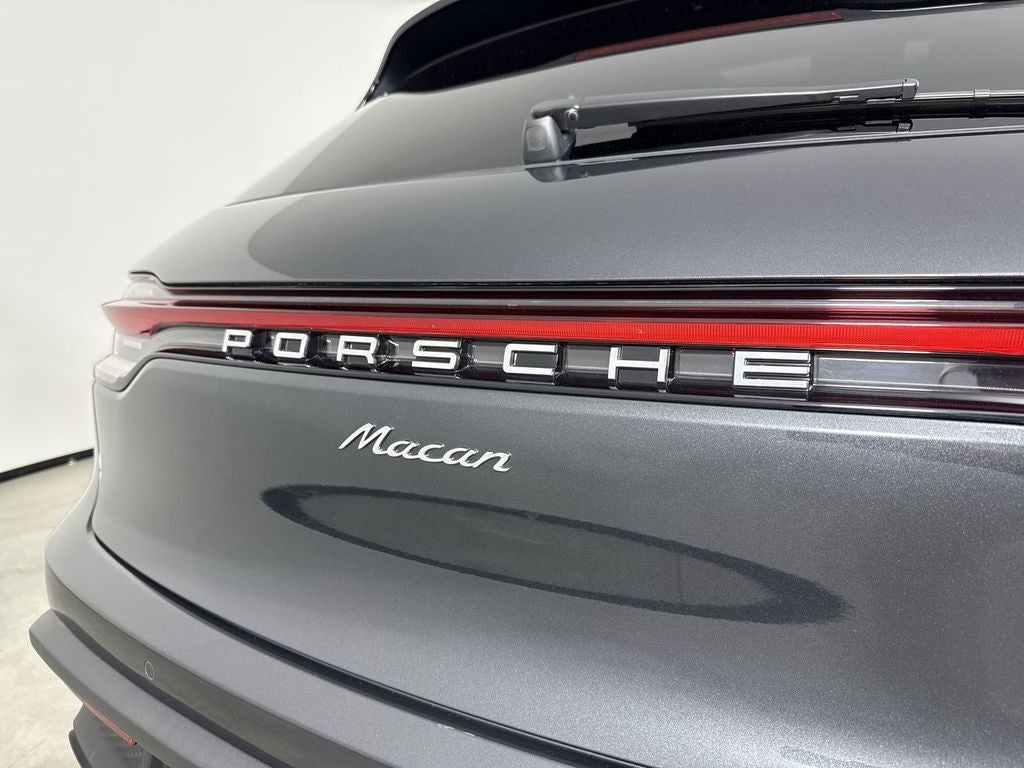2024 Porsche Macan T