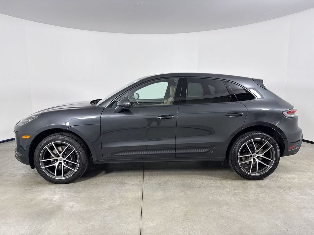 2024 Porsche Macan T