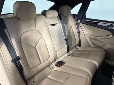 2024 Porsche Macan T