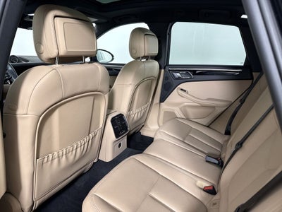 2024 Porsche Macan T