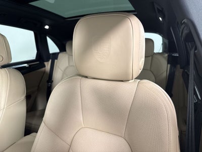2024 Porsche Macan T