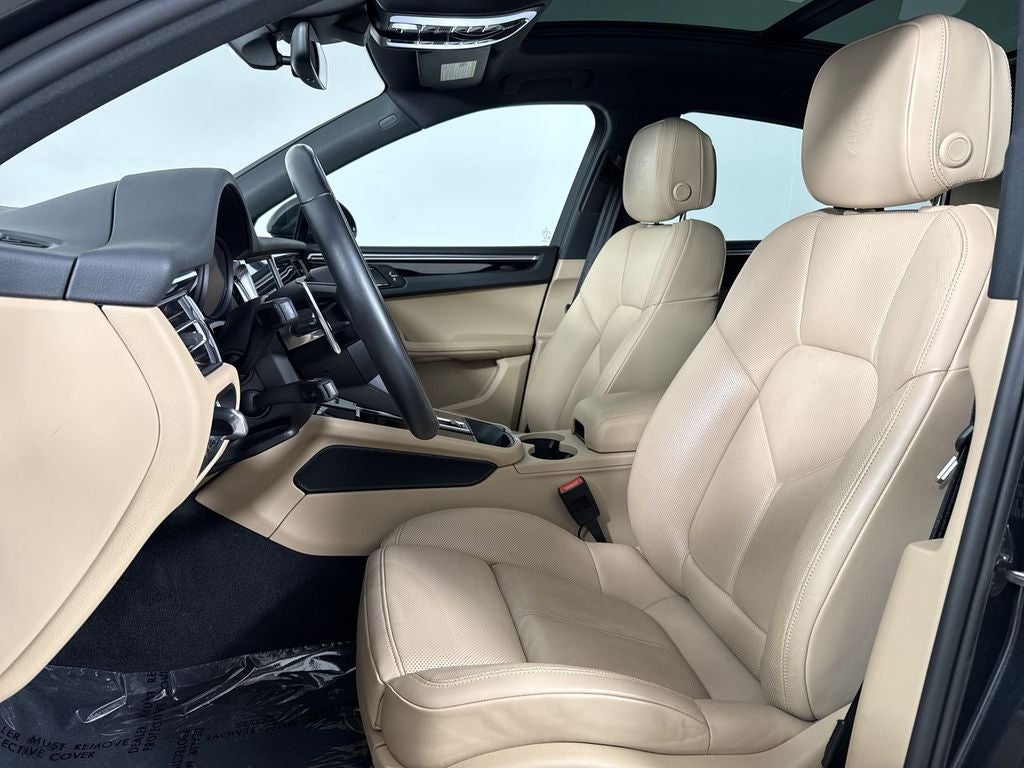 2024 Porsche Macan T