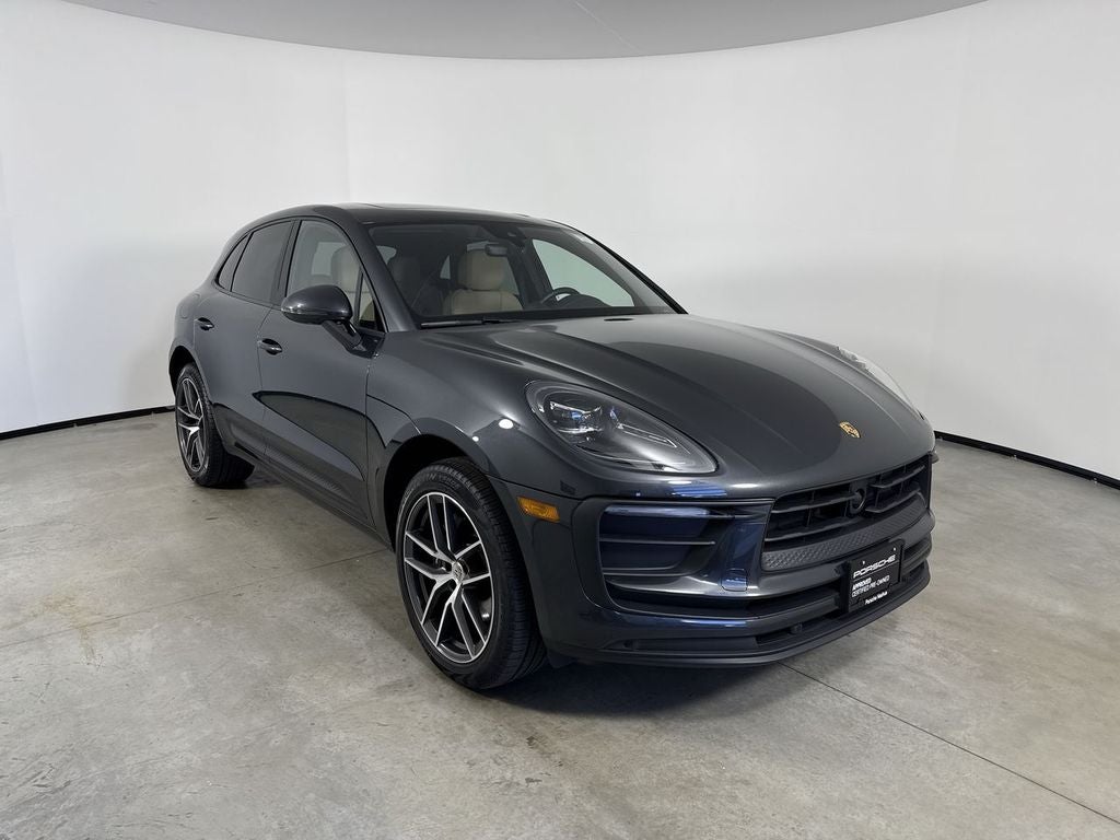2024 Porsche Macan T