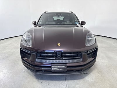 2025 Porsche Macan AWD