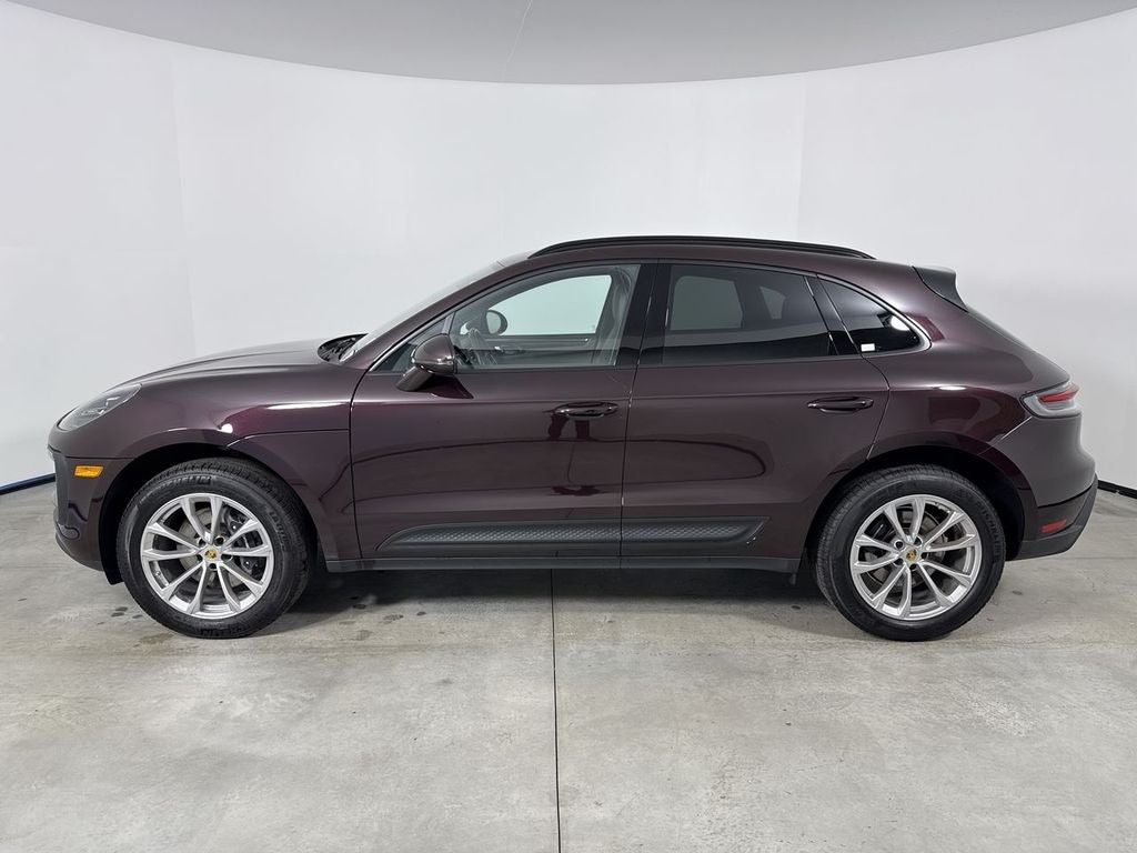 2025 Porsche Macan AWD