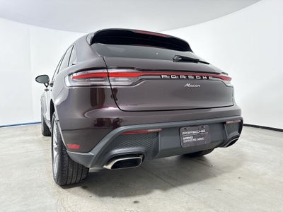 2025 Porsche Macan AWD