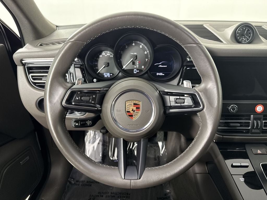 2025 Porsche Macan AWD