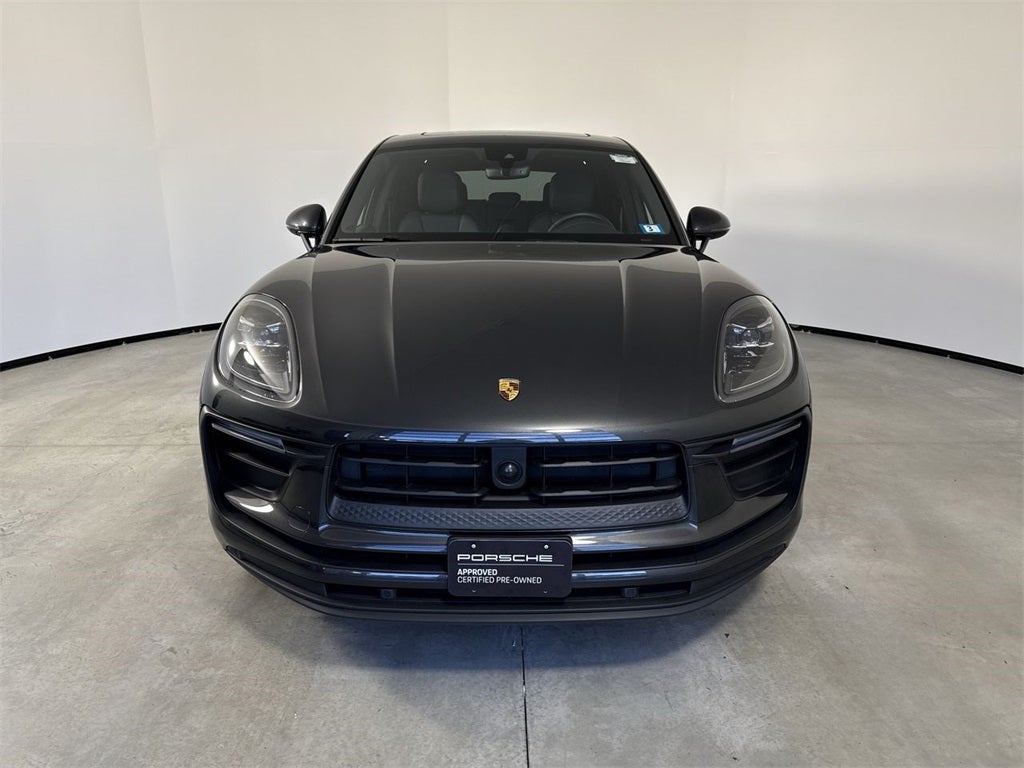 2025 Porsche Macan AWD