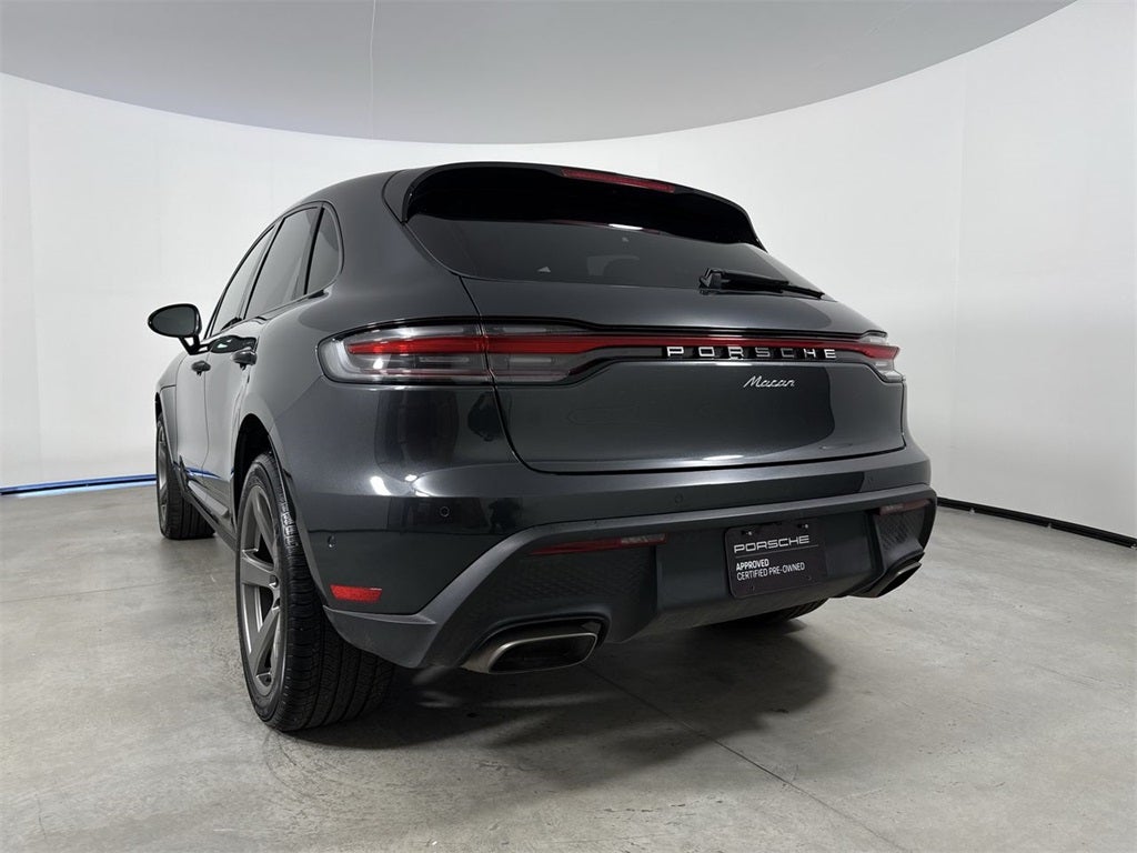 2025 Porsche Macan AWD