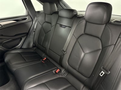 2025 Porsche Macan AWD