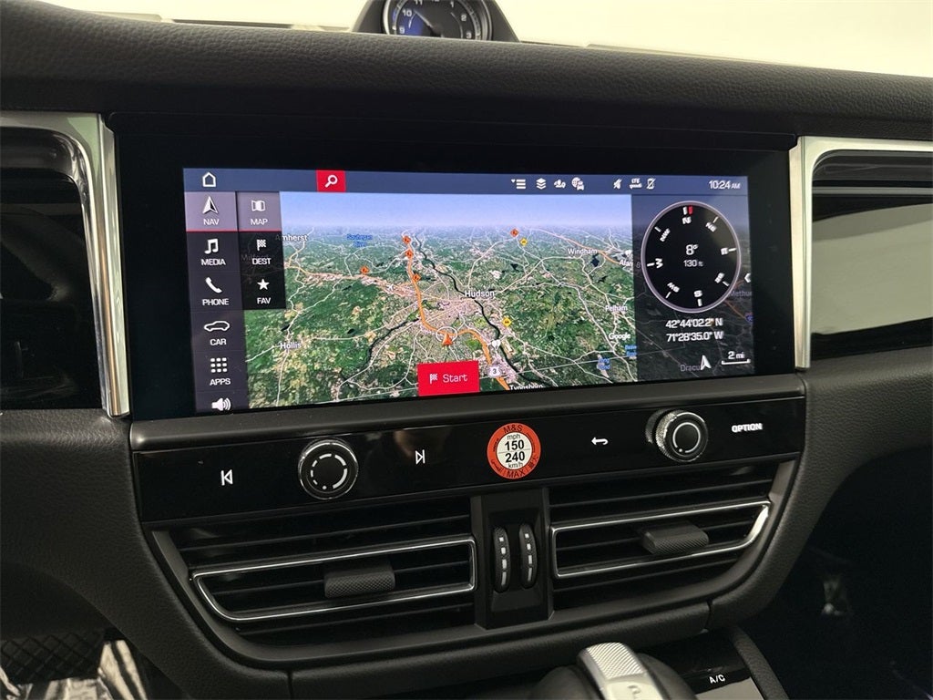 2025 Porsche Macan AWD