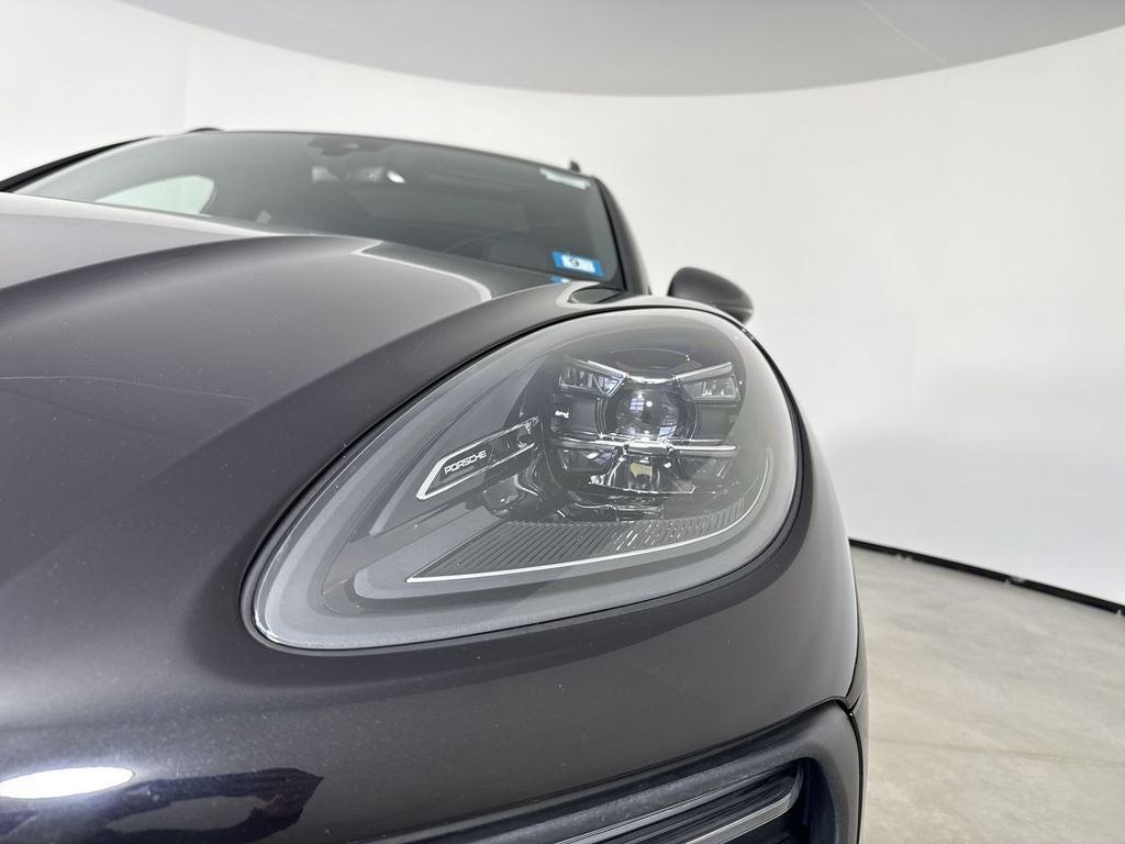 2026 Porsche Macan Macan T