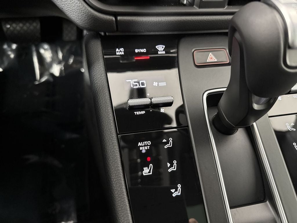 2026 Porsche Macan Macan T
