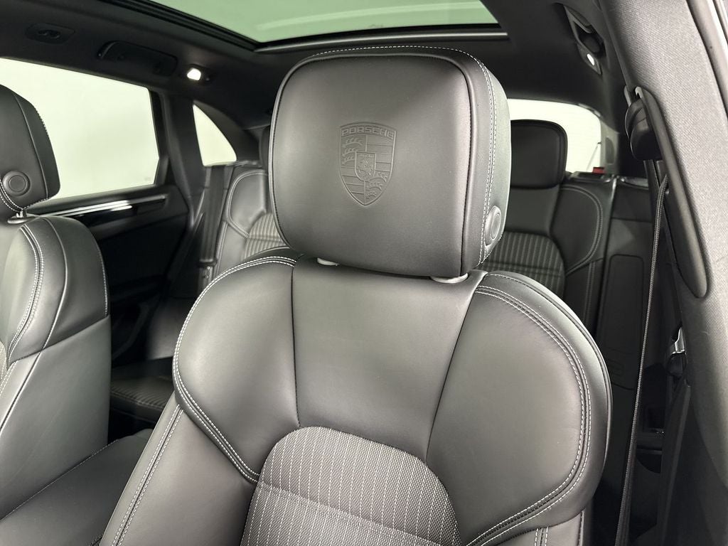 2026 Porsche Macan Macan T