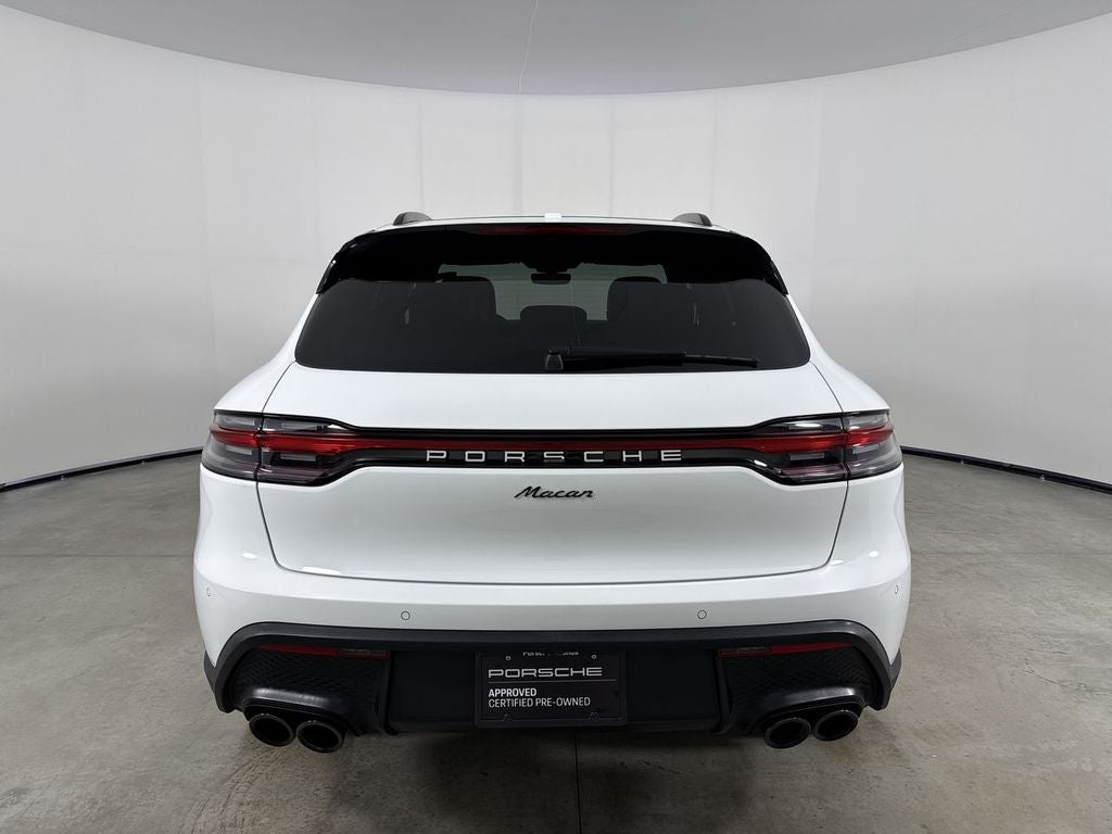 2026 Porsche Macan AWD