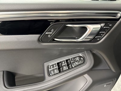 2026 Porsche Macan T