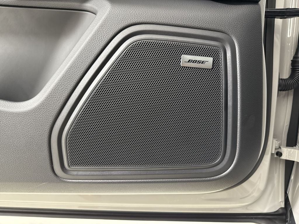 2026 Porsche Macan T