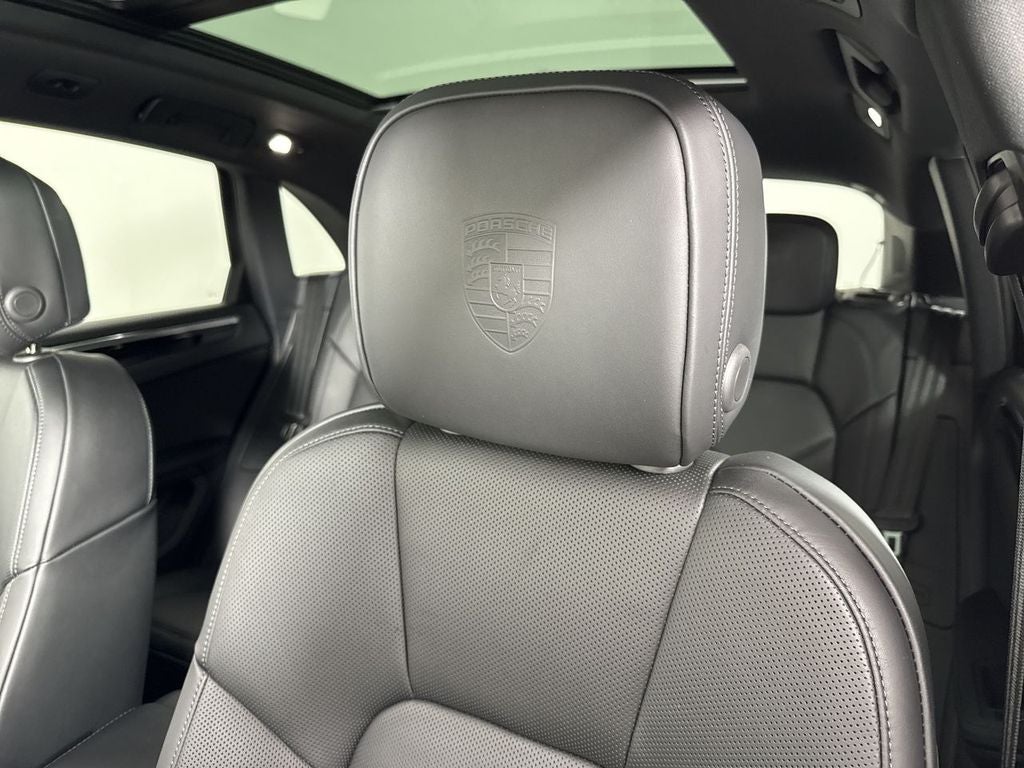 2026 Porsche Macan T