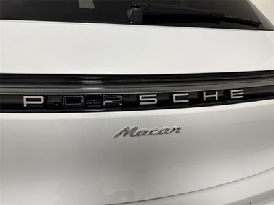 2026 Porsche Macan AWD