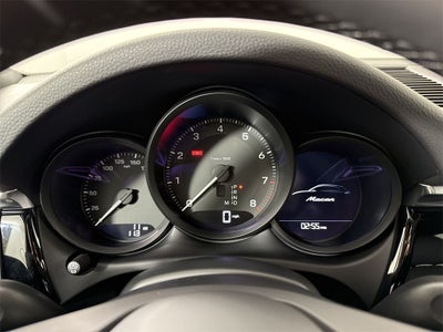 2026 Porsche Macan AWD