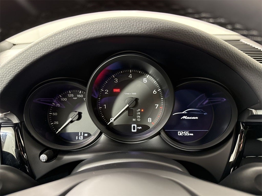 2026 Porsche Macan AWD