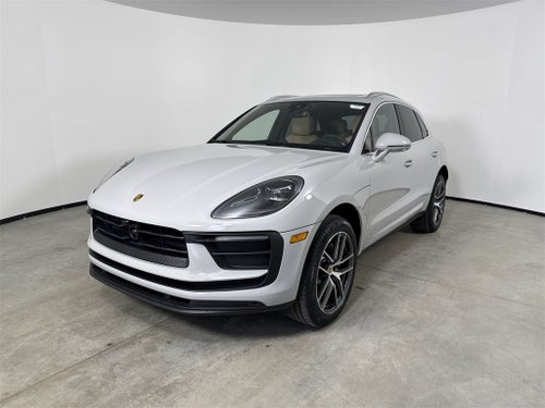 2026 Porsche Macan AWD