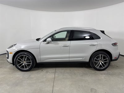 2026 Porsche Macan AWD