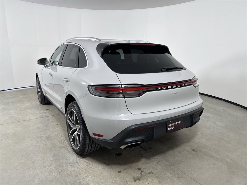 2026 Porsche Macan AWD