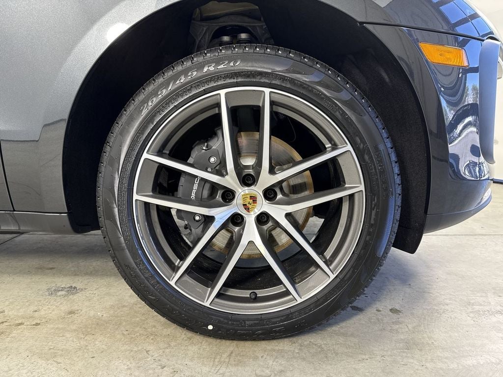 2026 Porsche Macan Macan