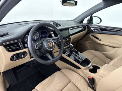 2026 Porsche Macan Macan