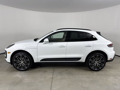 2026 Porsche Macan AWD