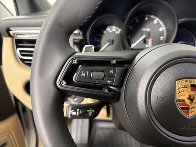 2026 Porsche Macan AWD