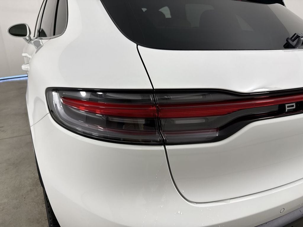 2026 Porsche Macan AWD