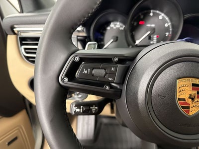 2026 Porsche Macan AWD
