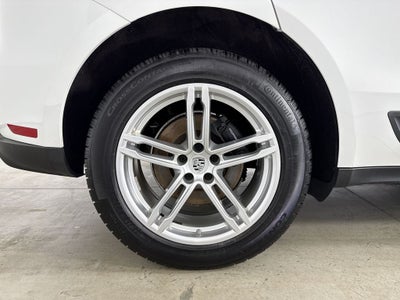 2023 Porsche Macan AWD