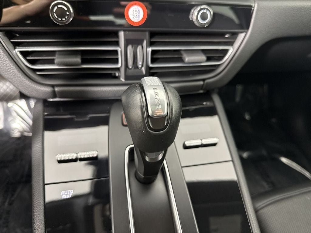 2023 Porsche Macan AWD