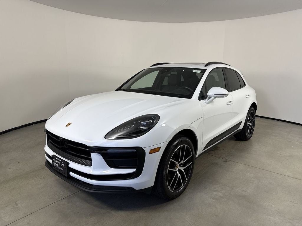 2024 Porsche Macan AWD