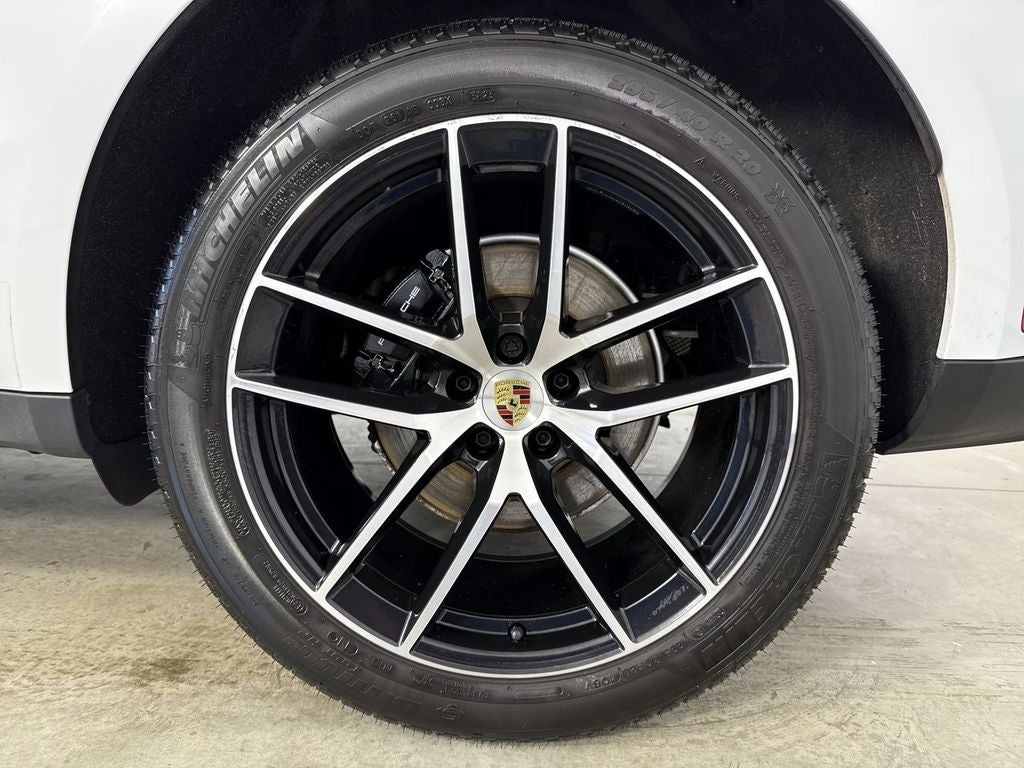 2024 Porsche Macan AWD