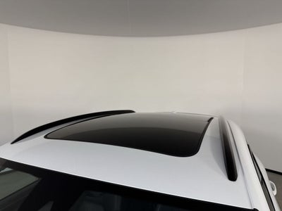 2024 Porsche Macan AWD