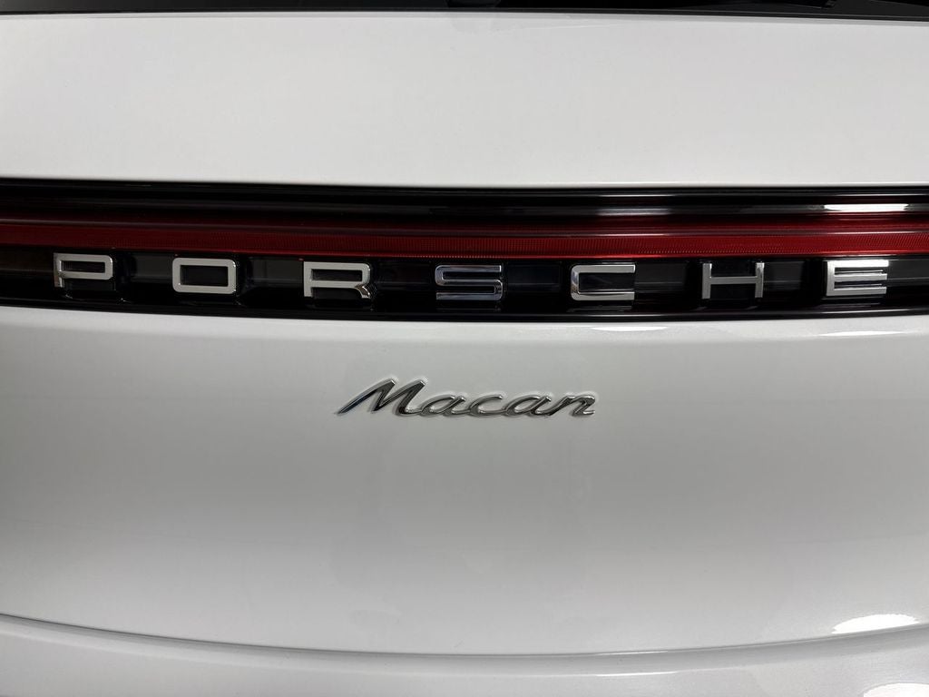 2024 Porsche Macan AWD