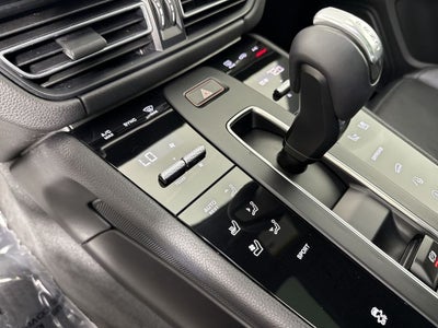 2024 Porsche Macan AWD