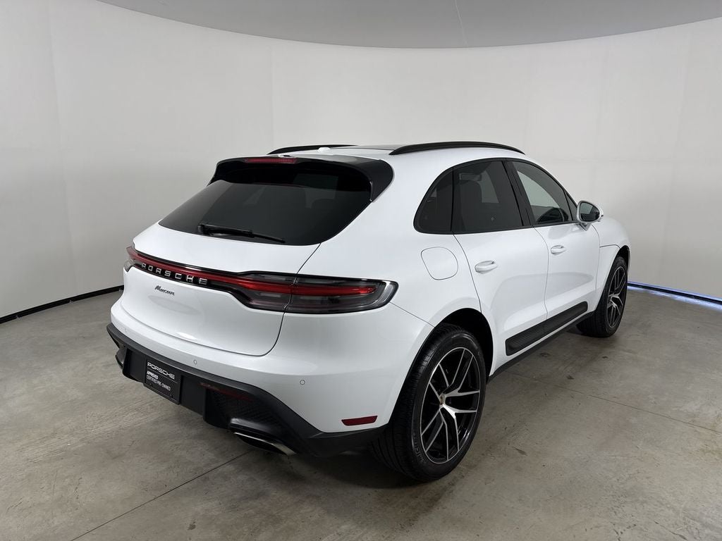 2024 Porsche Macan AWD