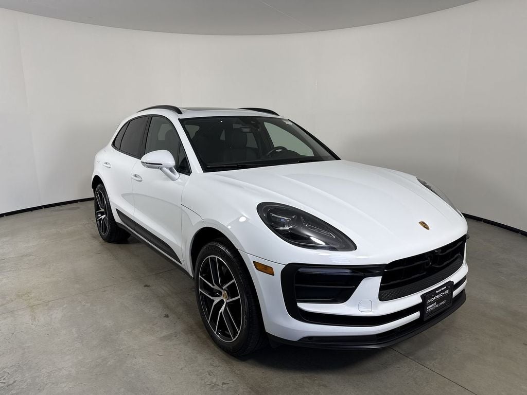 2024 Porsche Macan AWD