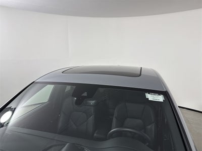 2025 Porsche Macan AWD