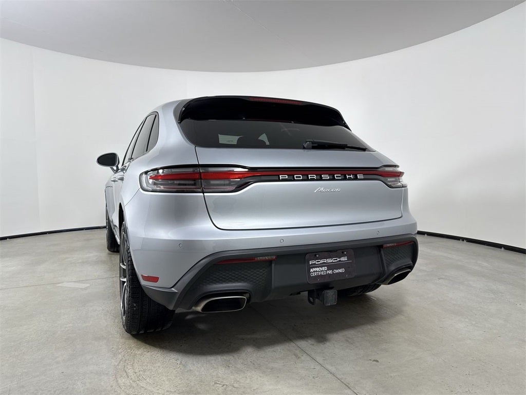 2025 Porsche Macan AWD