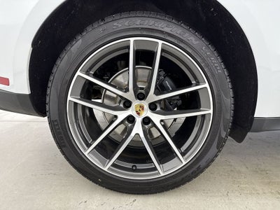 2025 Porsche Macan AWD