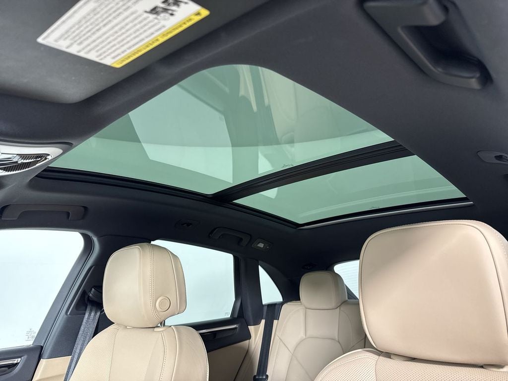 2025 Porsche Macan AWD