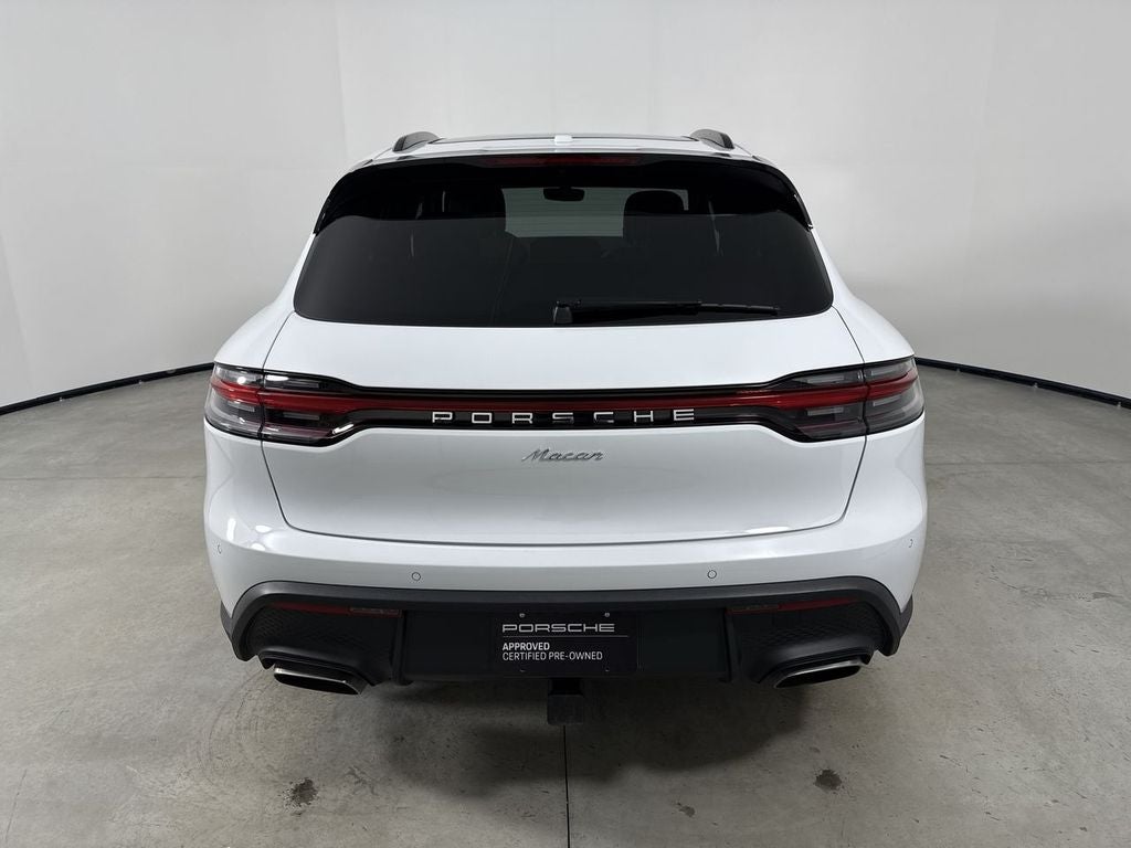 2025 Porsche Macan AWD