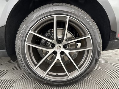 2025 Porsche Macan AWD