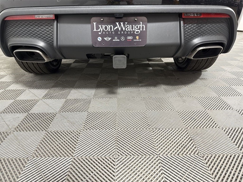 2025 Porsche Macan AWD